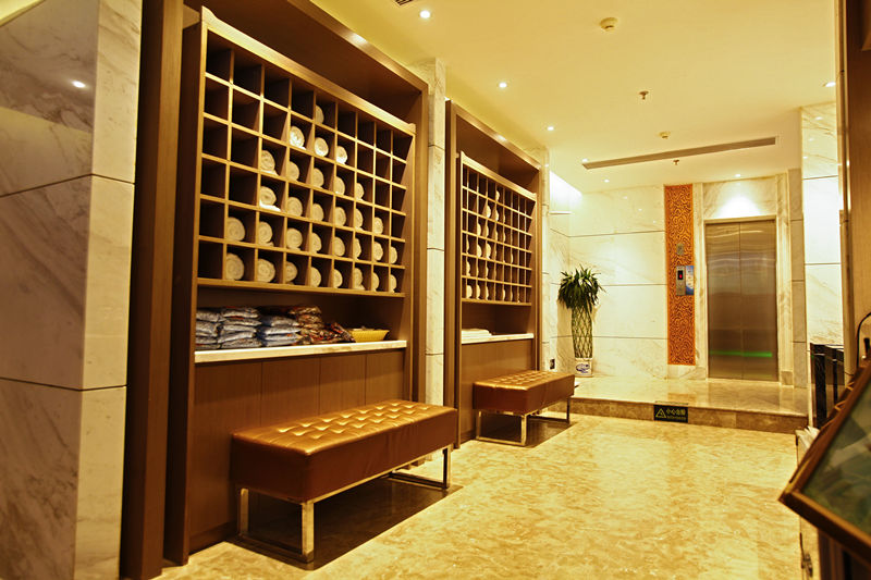 溫泉洗浴更衣區(qū)